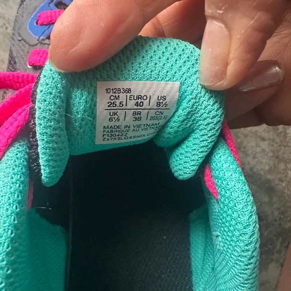 ASICS Women's Black and Pink Athletic Shoes - Picture 3 of 5